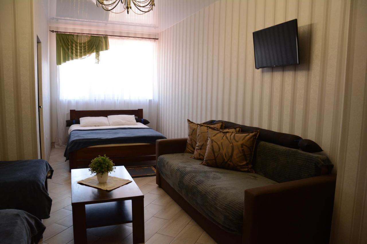 Illara Spa Hotel Irshava エクステリア 写真