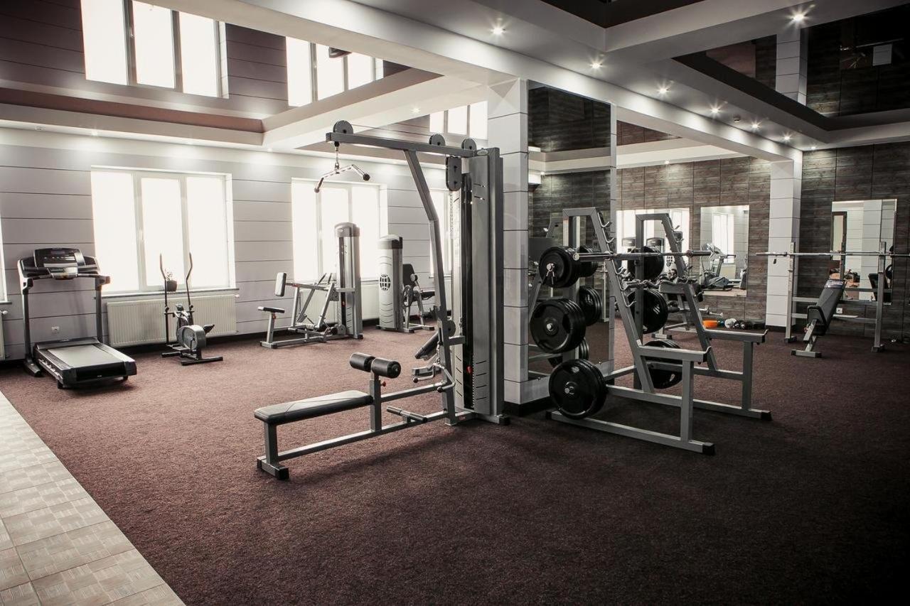 Illara Spa Hotel Irshava エクステリア 写真