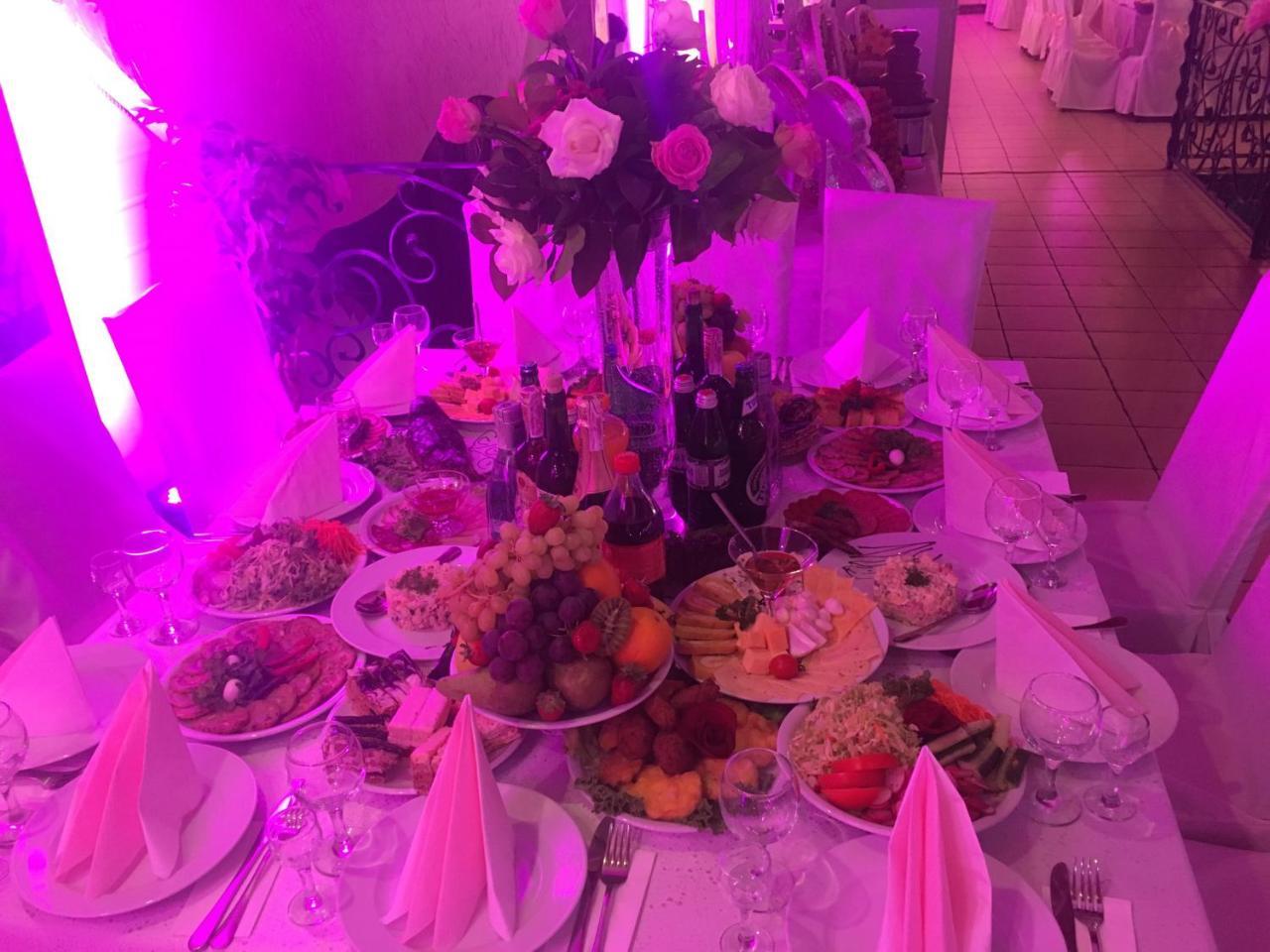 Illara Spa Hotel Irshava エクステリア 写真